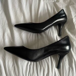 Brand new Cole Haan Classic Black Pointed-Toe Pumps